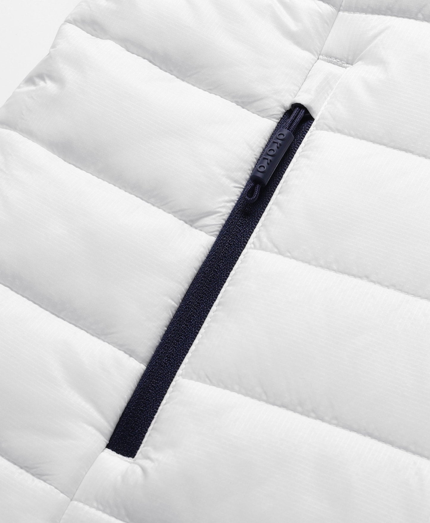 pocket with zipper
