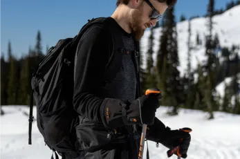 Skiing & Snowboarding Skiing & Snowboarding