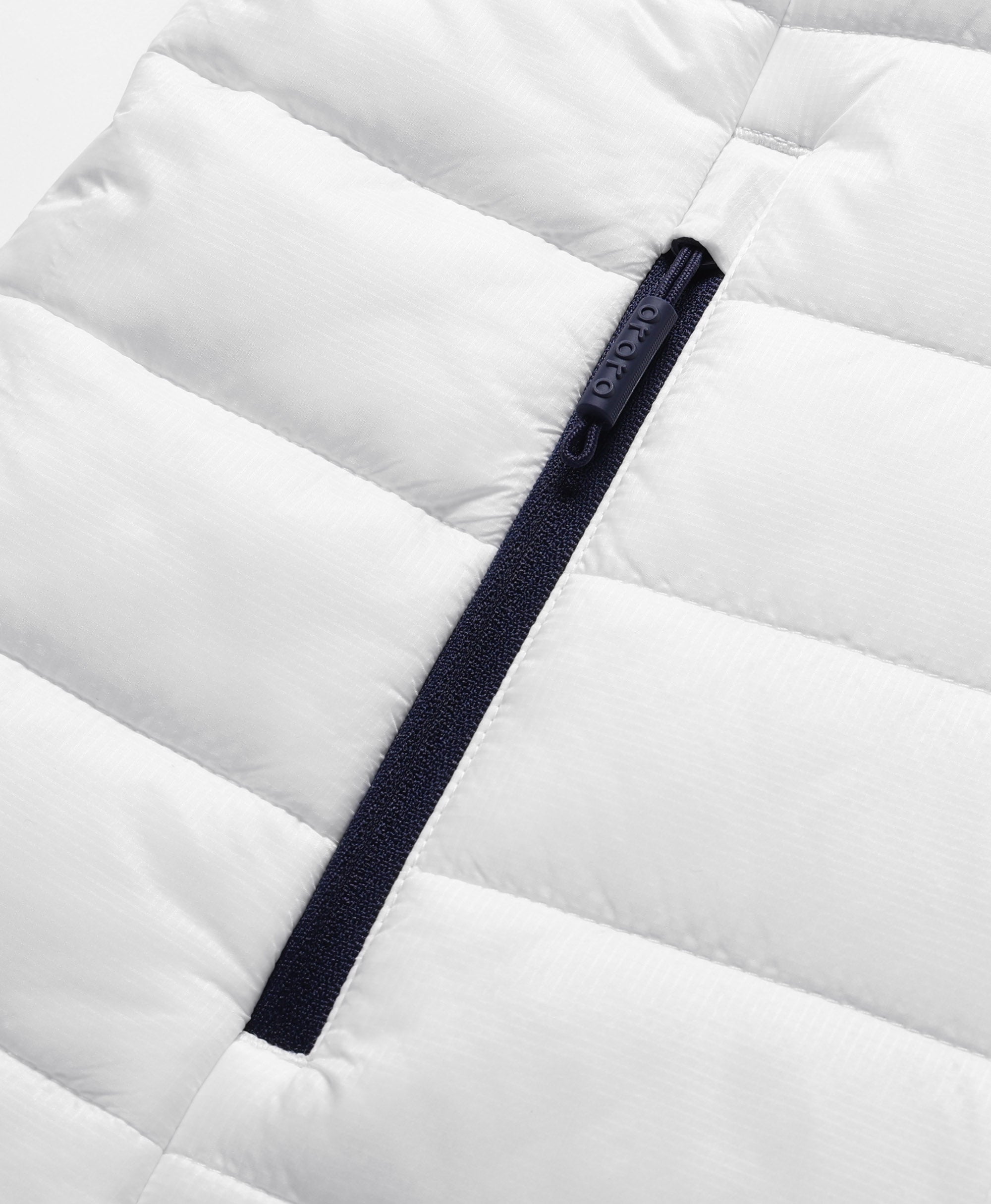 pocket with zipper